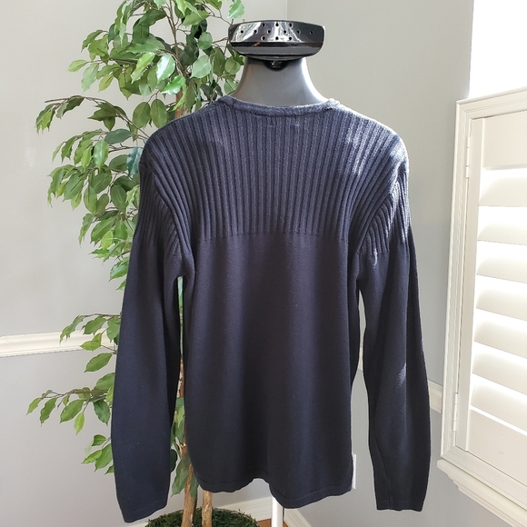 Mens (L) Claiborne Crew Neck Sweater - Picture 2 of 3
